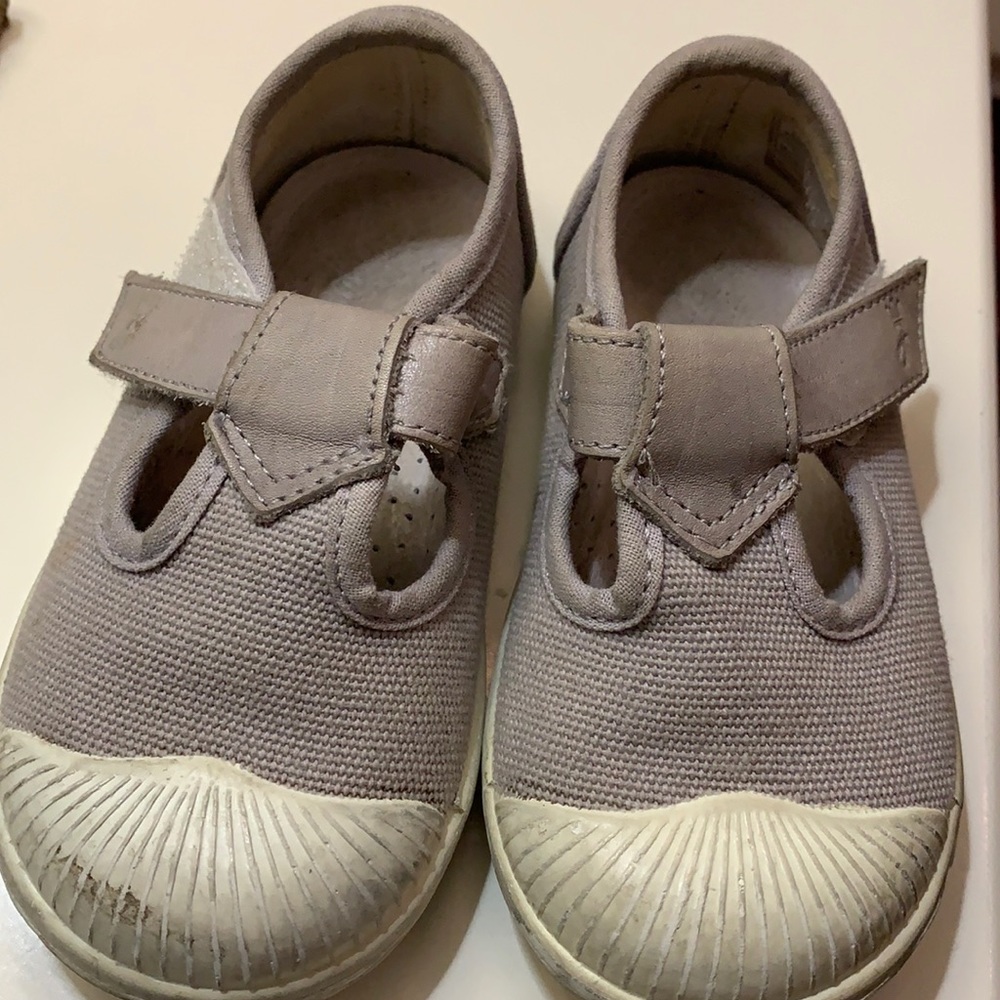 Size 22 Jacadi shoes